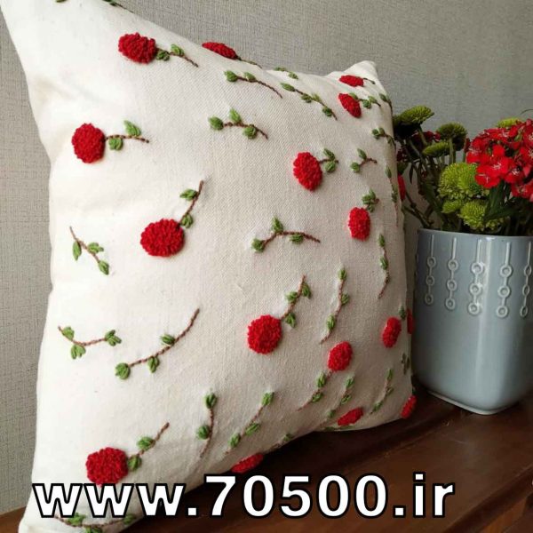 کوسن مبل و تخت پانچ دوزی شده طرح گل رز