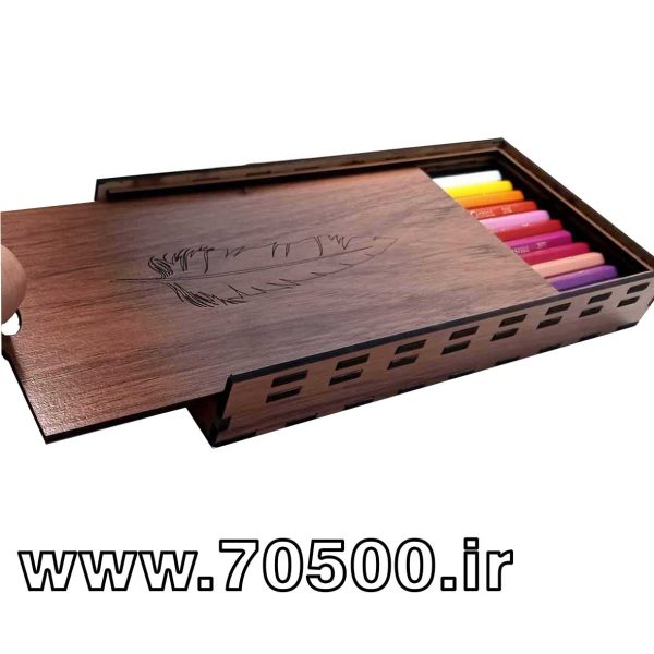 جامدادی چوبی در کشویی